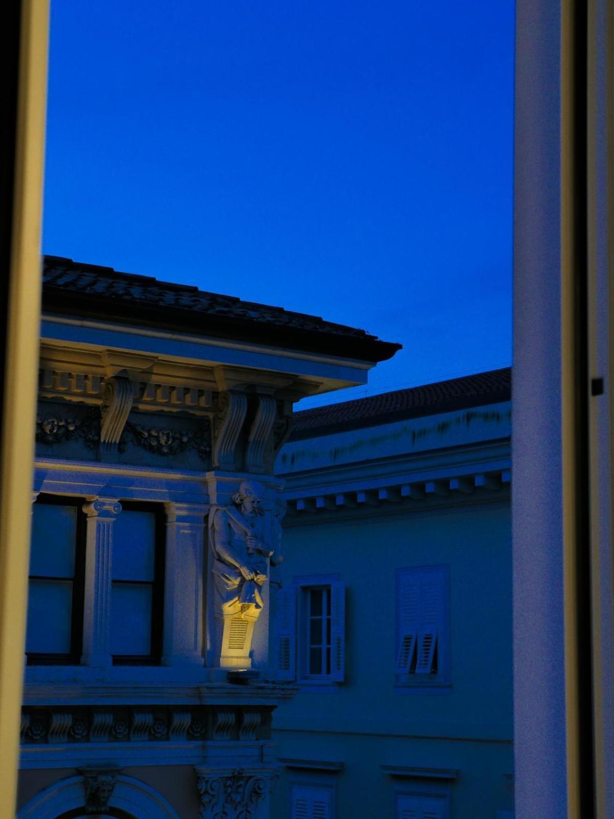 Casa Vacanze Trieste - Vista Piazza Unita מראה חיצוני תמונה