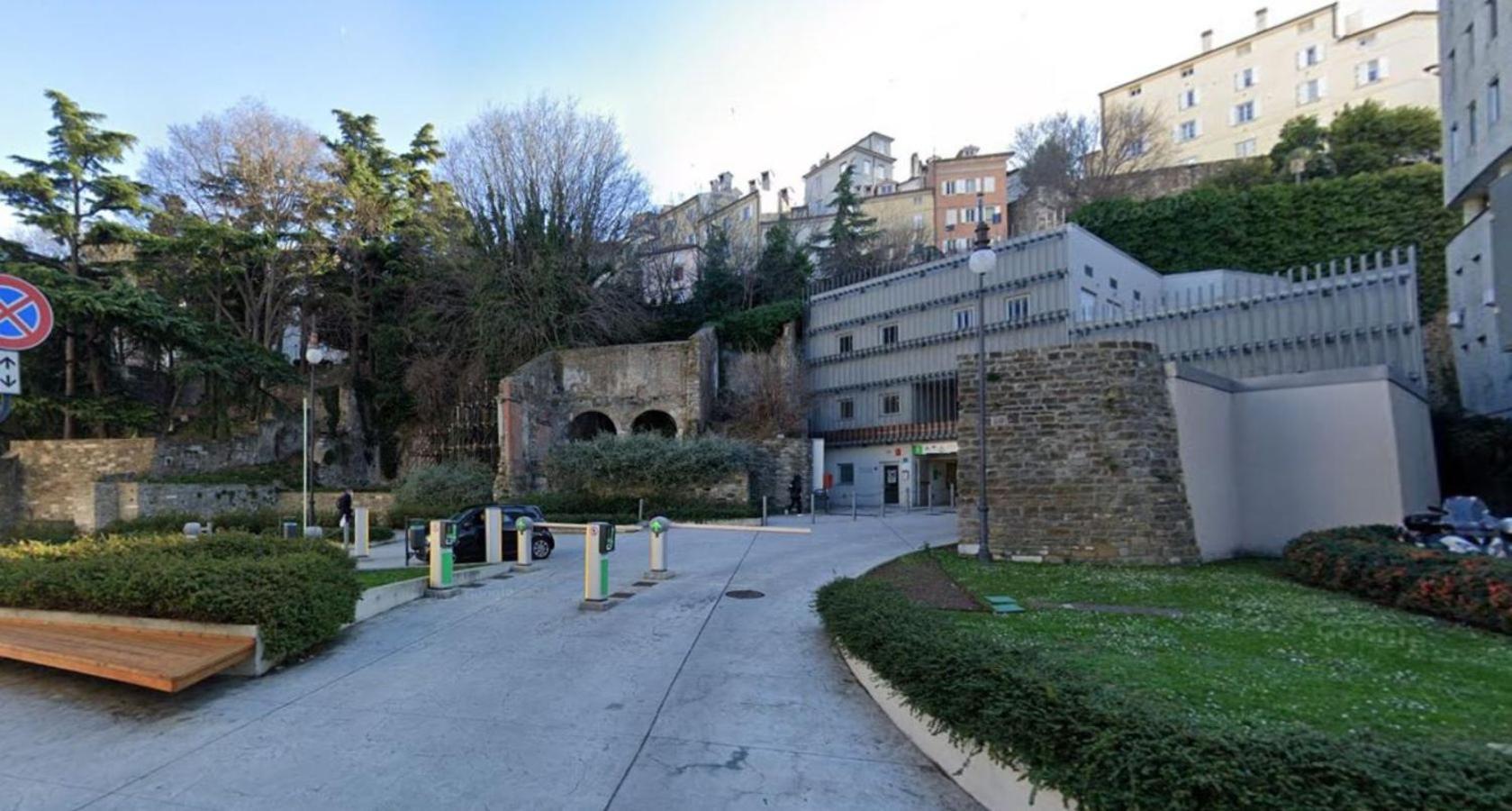 Casa Vacanze Trieste - Vista Piazza Unita מראה חיצוני תמונה